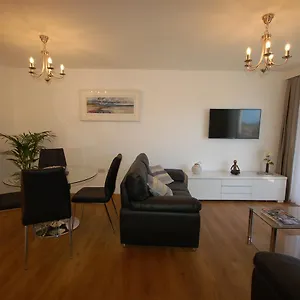 Apartment Brunswick Road